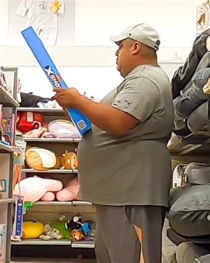 Spanish Mirror Farts! 🪞👀 Funny Fart Prank 🤣 #fart #farts #funny #lol #funnyvideos #humor | BustaGut TV