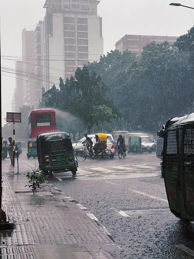 Enjoy the Rainy Views of Mohakhali and Diya Bari with Podda Setu