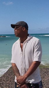 “Não deixa” na Ilha do Sal 🇨🇻 Disponível em todas as plataformas digitais. Diz-me nos comentários se já ouviste 🔥 | Nelson Freitas