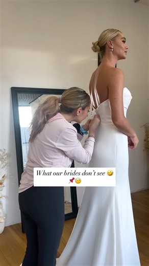 Hey brides! A little behind-the-scenes secret: we always pin or clip your gown nice and snug during your appointment so it fits like a glove and gives you a true sense of how it will look once it’s made to order. You might spot us with pinpricks on our fingers and a new plaster or two along the way 🤣 but it’s all part of making your dream dress come to life! Find us here:📍Wenlock Studios, 50-52 Wharf Road, Islington, London, United Kingdom, N1 7EU 🌍 www.lovespelldesign.com 📧 info@lovespellde
