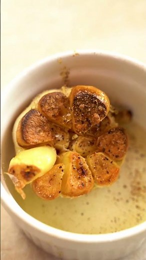 Grilled Peaches Prosciutto & Garlic Bread | Travis London