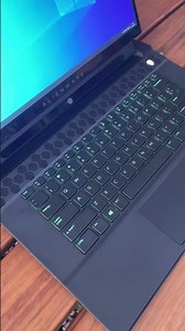 Alienware M15 i7 9750 • RTX 2060 • 144Hz - 2