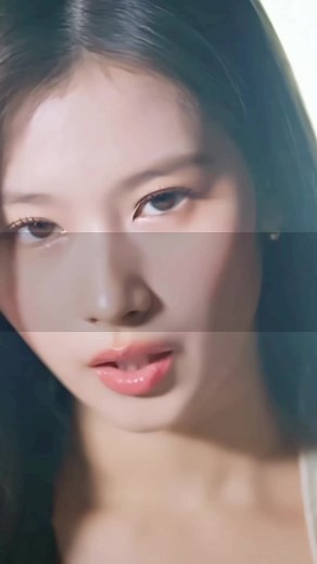 TWICE 'Feel Special' 和訳と歌詞解説 | 日本語バージョン