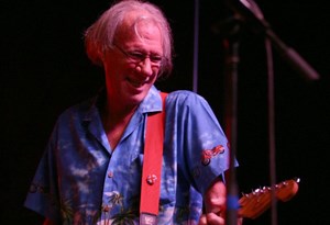 Steve Holland, the guitarist of Molly Hatchet, has died