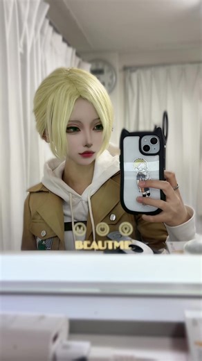 ケースの中身で推しがバレちゃう #進撃の巨人コスプレ #アニコスプレ #attackontitan #annieleonhart #cosplay