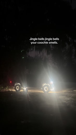 TAKE A SHOWER YOU DIRTY HO #fyp #relatable #viral #GH | jingle bells