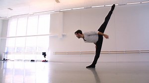 Aszure Barton returns to Houston Ballet with 'Come In', a contemporary piece she created for 13 men. See this new work for Houston Ballet during Premieres this weekend only! 🎫 bit.ly/2u3UmCC | Houston Ballet