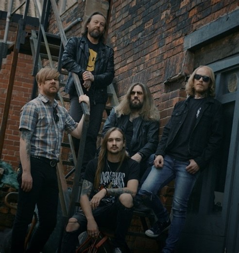 Black Spiders release new music video for 'Destroyer' - Distorted Sound Magazine