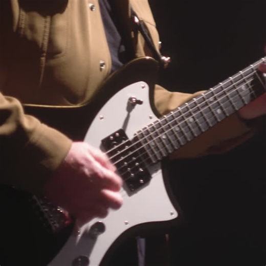Serving you a minute of Chris Tapp playing the American Ultra II Meteora in Texas Tea. ☕️ Watch the full video: https://bit.ly/4ajyYwo | Fender