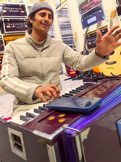 Explore the World's First Digital Tuning Harmoniums