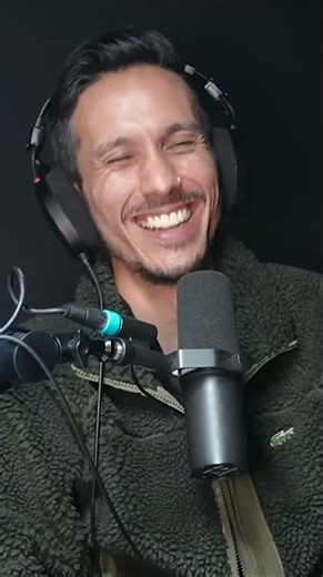 Send us your halloween jokes (link in bio) ..