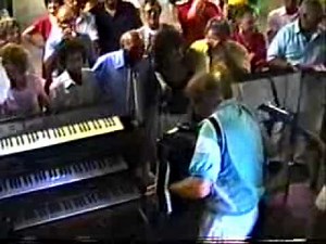 BENZY RATHBONE COMBO AT SLOVENIAN PICNIC EVANSTOWN "CLOSING MEDLEY"