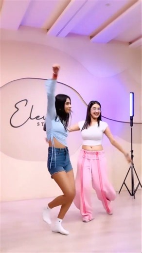 Panna ki tamanna hai ki heera 🌷 #dance #shortsfeed #kashu #trendingsong2026