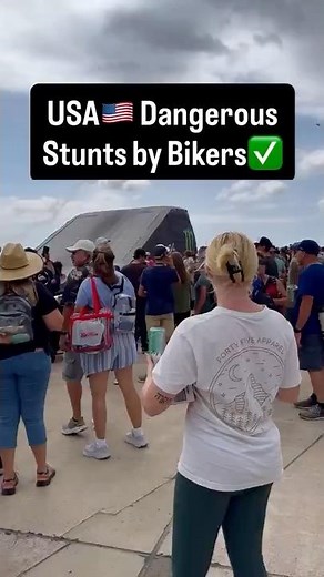 USA🇺🇸 Dangerous Stunts by Bikers✅#usa #america #stunt #bikes #bike