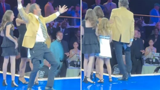 Moment NFL legend Jared Allen suffers embarrassing wardrobe malfunction