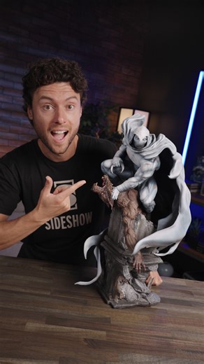 Sideshow on Instagram: "It's the Fist of Khonshu versus Werewolf by Night as we unbox the Moon Knight Premium Format™ Figure. A part of our Marvel collection, these classic comic rivals are available for pre-order at Sideshow NOW! #Marvel #MoonKnight #Comic #MarcSpector #Unboxing #Werewolf #WerewolfByNight"