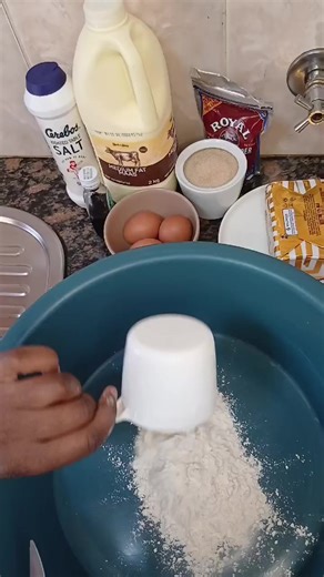 Let us bake scones using Amasi and soda for the first time 🤗