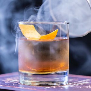How To Make A Cocktail Smoke | Diageo Bar Academy