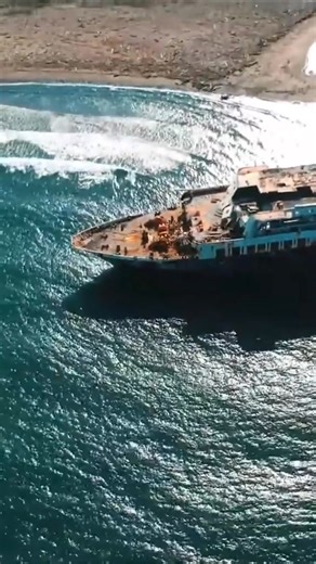 Abandone cruise ship. #sinking#boat#wreck #diving #dive #lifeatsea #sea #ship #seafarer #maritime #seaman #sailor #sailing #Tuglife #tuglife #offshore #supplyvessel #offshorevessel #tugboats #marine #maritime #storm #ship #instarship #vessel #tugs #offshorelife #mariner #seafarers #shipspotting #tuglife #offshorerig #SeafarersLifeOnboard | Dedi Irawan