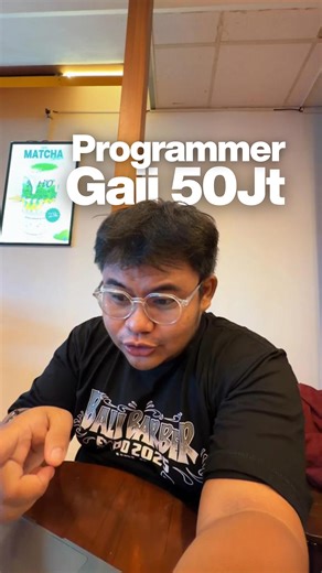 Mas Gem | Programmer Ngonten 👨‍💻 on Instagram: "Info loker programmer pengalaman 1 tahun gaji 20 jt dong guys :( #programming #programmer #software #kelasprogrammer #fullstackdeveloper"
