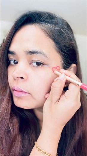 Easy BOW Makeup Tutorial with SIMPLE Steps and AMAZING Results #shortsfeed #shorts #trending