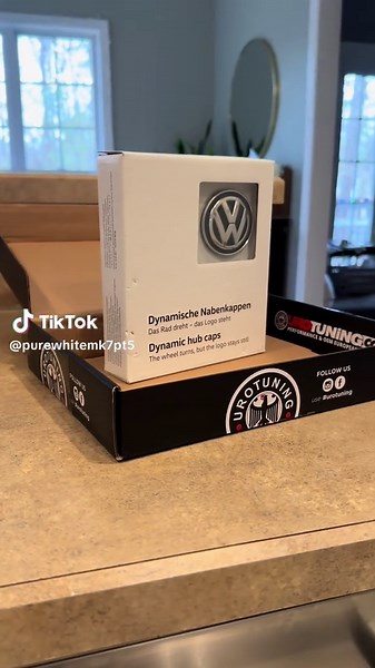 Volkswagen Floating Center Caps for MK7 GTI