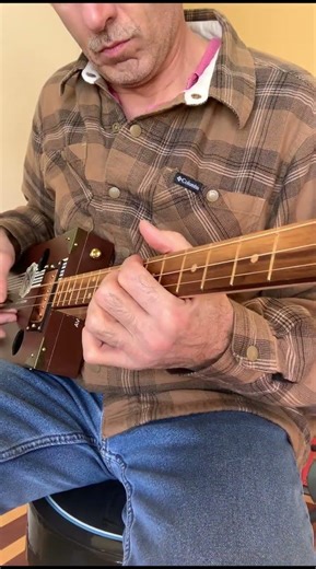 Day 6. What Can You Play on a Cigar Box Guitar? | Iron Man (3-String Riff)