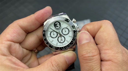 鉴赏ARF熊猫迪对比丹东4131机芯优缺点是什么呢？