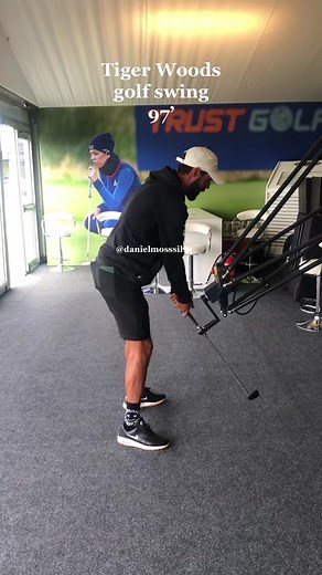 Tiger Woods 1997 Golf Swing Robo Recreation