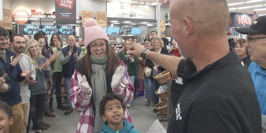 Eastern Iowa family receives car through ‘Miles of Smiles’ program