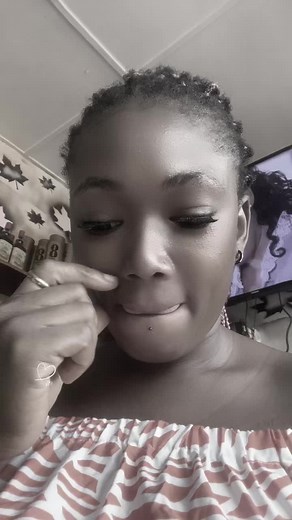 Vidéos de fille timide 😊❤️ (@fille.timide93) avec son original - BÉBÉ_BIO🇧🇪🖇️🇬🇳