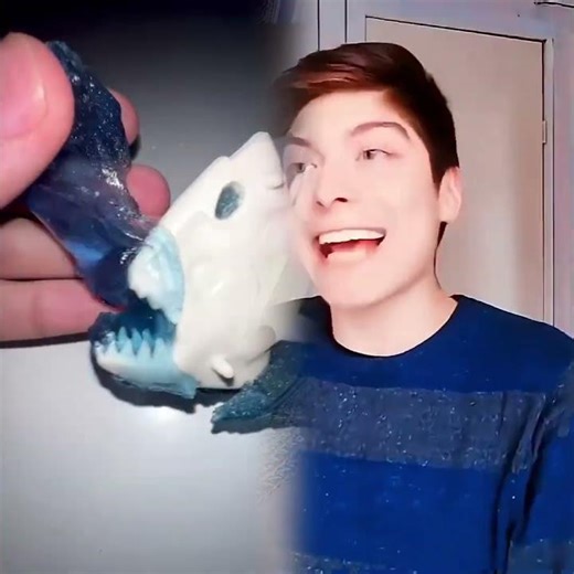 Un brindis 🥂 por esos niños que se creen mayores #tiktokuni #fypシ゚viral #pov #foryoupage #fypツ