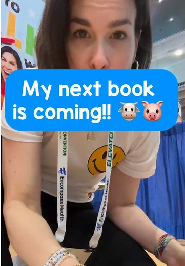 🐮Would you love for your child to learn animal sounds? How about animal names and other important first 🐑The 6th book in the My First Learn-to-Talk book series comes out April 1st and it is full of 20 first sounds, gestures and words. Message me “learn to talk” and I will DM you the list to pre-order! 🤩I put all of our speech therapy best tips and strategies in this book series so you can so easily use them at home without stress when you are reading with your child and helping them learn to 