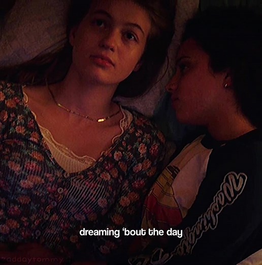 Deena and Sam Kiss Scene in Fear Street 1994