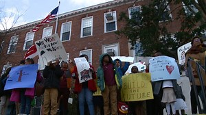 DC teachers walkout over contract, building standards