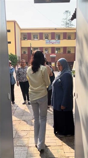 لمنع وسائل الغش إجراءات مشددة قبل دخول طلاب الثانوية العامة بالجيزة لجان الامتحانات