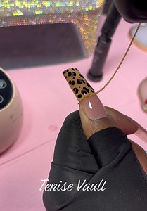 Tenise Vault Acrylic Nail Tutorial