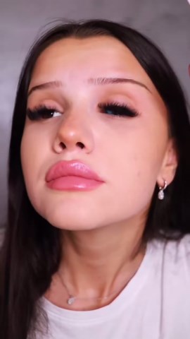 How to Apply Contact Lenses – A Step-by-Step Guide for Beginners