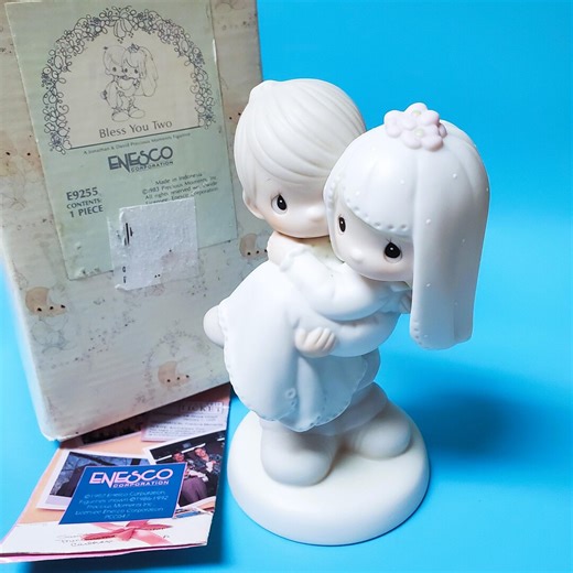 Precious Moments Bride and Groom Figurine Bless You Two NEW IN BOX Enesco Vintage 1982 Wedding Couple Marriage Gift Cake Topper Bridal E9255 - Etsy