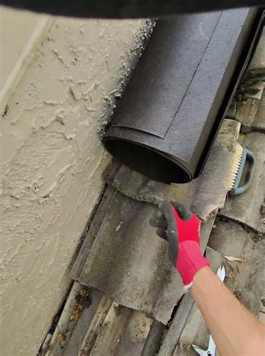 How tile roofs get repaired - Concrete Villa Tiles #roofrepair #tileroof