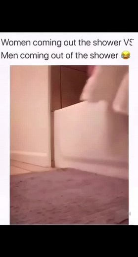 try not to laugh#fun #funny #prank #snake #scareprank #fail #failarmy #foryou #fyp #trending #funnyvideos #failvideo #learnontiktok #bbbluememes