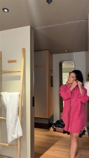 Erika Cramer 🇵🇷 TedX Speaker•2X Author•Coach•Psychotherapist on Instagram: "In my “trusting-the-process era” Sometimes things don’t work out because there’s something better for you… Trust that 🫶🏽 #happy2026"