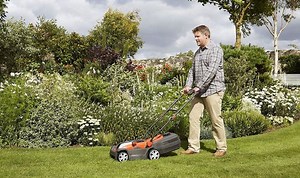 Best-selling lawn mowers on Amazon to get your garden Spring ready