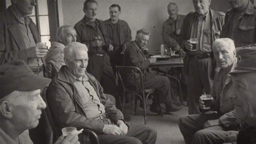 The Tail Gunner Who Changed WWII Air Combat Forever In 1943, flying in a B-17 bomber tail gunner seat was the loneliest and deadliest job in World War II. Staff Sergeant Michael Aruth refused to follow the rules that were getting bomber crews killed. While official doctrine told gunners to wait until enemy fighters were close, he fired early—and shocked the Luftwaffe. His aggressive tactics saved his bomber crew, shot down 17 German fighters, and eventually changed U.S. Air Force combat doctrine