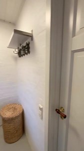 Want to give your laundry room a fresh look? It doesn't have to be a big project. Just check out how @janniaskov completely transformed her space! Color: Rustic Brown Oak 🌟🧺 | WoodUpp