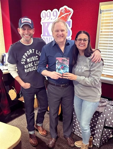 Proud to have New York Times best selling author of the #Serafina series…Robert Beatty on the Humpday Broadcast. He opens up about his new book, Sylvia Doe and the 100-Year Flood, how the storyline would unfold in real life…and how he turned it into a way to give back to #WNC. #Helene #WNCStrong • Robert Beatty Books • The New York Times | The Eddie Foxx Show
