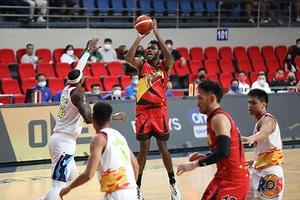 DIAMOND STONE (42 pts, 13 rebs) was a precious gem for SAN MIGUEL! #GameTayoDito in the 2022 PBA Commissioner's Cup, and SMART SPORTS will be bringing the action right to you LIVE! The games will also be on the Smart GigaPlay App. Download it now: http://smrt.ph/gigaplay. | SMART Sports