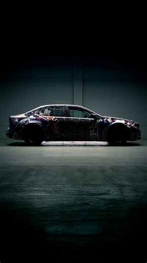 A new era of performance and driving dynamics is dawning. For the first time, we are revealing details of the technology that will pave the way for our first fully electric, high-performance Ultimate Driving Machine. The next chapter begins - 21.01 | 18:00 ⏰ #BMW #BMWM #MElectrified | BMW M