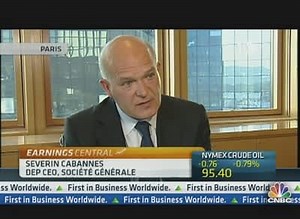 SocGen First-Quarter Profit Halved, Eyes New Cost Savings