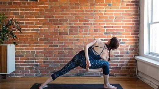 Yoga routine to increase mobility and relaxation